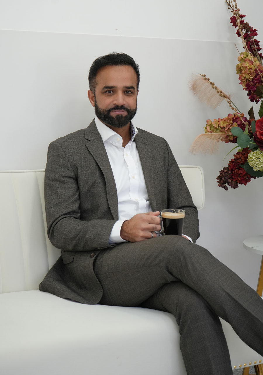 Dr Kaleem - Integrated Medicine - Essex - Regenifi